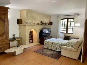 Rez-de-jardin Indépendant D'une Villa Traditionnelle en Provence 128m2 - Image 5