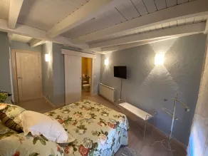 Central rural house in Lerma - Image 3