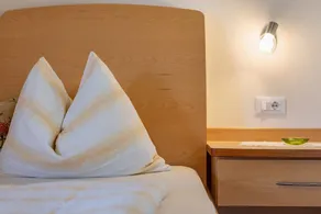 Apartamento 'Haus Rosengarten Apt C' com vista para a montanha, terraço privado e acesso Wi-Fi - Image 5