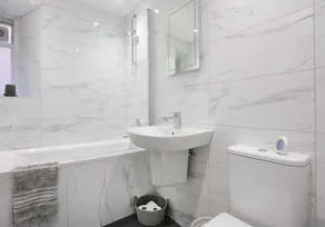 Luxury Victorian villa in the heart of North Berwick, sleeping up to 6 guests. - Image 2