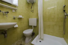 Apartments Rada (26811-A1) - Tisno - island Murter - Image 2