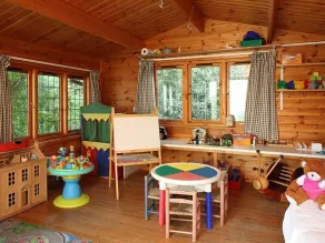 Bruern Cottages - Epsom (sleeps 5 + 1) - Image 3