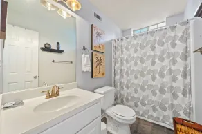 Incredible Lakefront Sunsets at the completely renovated Paradise Pointe - Image 2