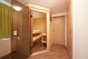 Holiday Lodge Central - Image 3