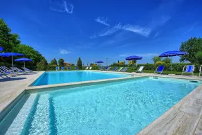 Apartment in Montaione With 2 Bedrooms Sleeps 4 - Image 3