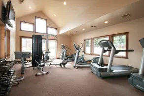 Beautiful Inn Room At Meadow Lake Resort - Image 2