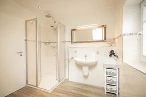 Hochwertige Ferienwohnung in Zentraler Lage - Image 3