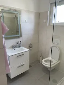 Luxuroese Apartments mit Privatem Pool und Jacuzzi - Image 4