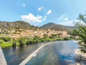 Roquebrun Villa with Pool - Image 4