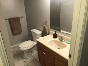 Beautiful 2 bedroom 1 bathroom guest house - Image 4