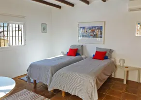 Große andalusische Villa mit Pool, atemberaubende Aussicht und Privatsphäre - Image 5