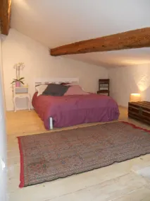 Stylish Restored Home with Private Pool - Under an Hour from 3 Budget - Image 3