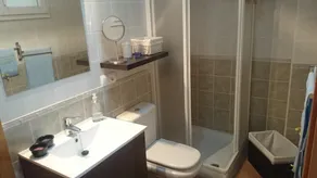 Beautiful, Cosy, Great Apartment Downtown, Near Beach.  Ask for Parking. - Image 4