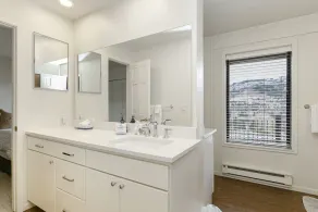 15 Chambertin Townhomes Townhouse - Image 5