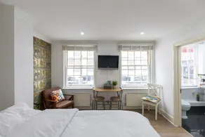 Aldgate London City Boutique Studio 3 - Image 4