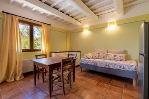 Agriturismo \"Rosaspina - Apartment 3\" with Shared Pool and Garden - Image 5
