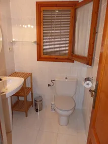 4 bedrooms villa at L'Ampolla 700 m away from the beach with private pool enclosed garden and wifi - Image 5