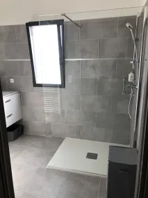 T2 41 m² Avec Terrasse Panoramique et Parking Privé - Image 3
