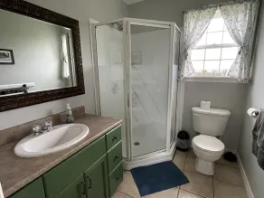 Scenic 3 bedroom cottage with hot tub, close to beaches and national park - Image 2