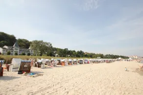 Vacation apartment close to the beach with balcony and sea view - Villa Strandeck FeWo 08 - Image 3