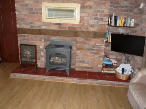East Cottage, CHURCH STRETTON - Image 2