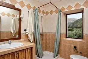 Stor sommerhus i hjertet af Andalusien - Image 4