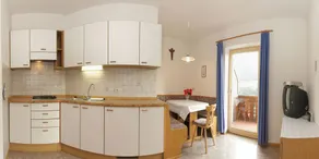 Paderlafoderhof Apartment 2, Zentrale Lage mit Garage - Image 3