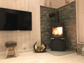 Familievenlige møbler sommerhus i et roligt miljø. 8 pers sauna og jacuzzi - Image 2