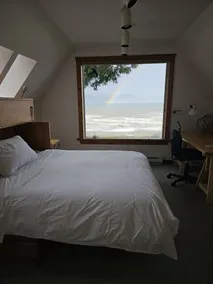 Deep Bay Ocean Front Cottage - Private Getaway with  Hot Tub - Image 4