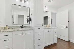 4BR Retreat w/ Pool and Grill - Image 2