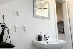 Hana Aparthotel - Image 4