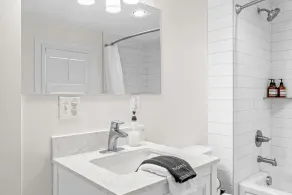 Downtown Ashland House - Walk to Plaza and OSF! - Image 5
