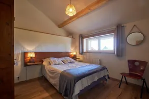 Holiday Home 'La Mottinière' with Private Terrace and Wi-Fi - Image 5
