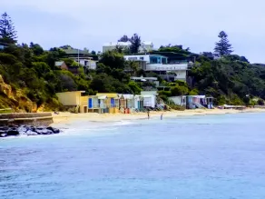 Proprietà isolata con vista sulla baia, a 2 minuti a piedi dal pub e dalla spiaggia di Portsea - Image 2
