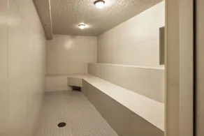 Downtown Townhouse - Private Entrance (dog friendly) - Image 3