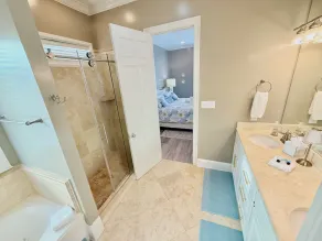 Vackert hus direkt på stranden! Privat hus med fantastisk utsikt. - Image 4
