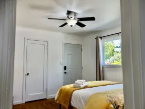 Minimalist Living 1BR In-Law AC Unit with Private Washer & Dryer - Image 5