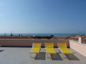 Soleado apartamento a 200 metros de la playa de Castiglione della Pescaia - Image 3