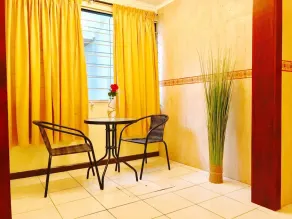 Mango Boulevard Hotel - Image 3