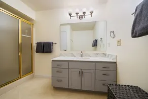 Wapato Point Halmalka Condo 510-A, 3 bed 2 bath, Sleeps 8,  Next to Outdoor Pool - Image 5