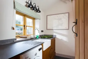 Stone House - Image 3