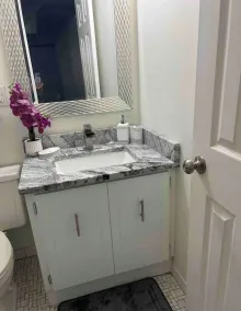 A Great Location near Philadelphia 12 miles center city Philly - Image 4
