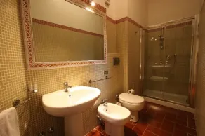 Luxury 17th century villa,6Kms from acient walls of downtown Florence! - Image 3