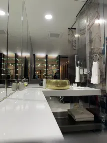 Extraordinary 3 bedrooms, jacuzzi and balcony - Image 3