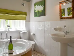 1 bedroom accommodation in Clappersgate, near Ambleside - Image 2