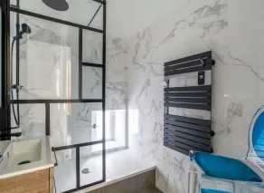Appartement adapté aux familles avec terrasse | Proche Basilique Notre-Dame-de-la-Garde | Adapté au travail à distance - Image 3