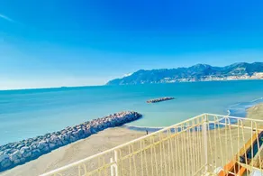 GuestHost - Bright Apartment with Sea View Balcony - Image 5