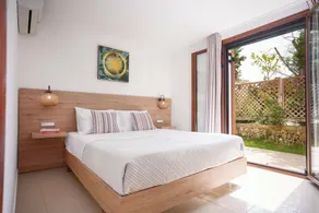 Avithos Beach 2 Mins. Private Pool & Garden. Airport 10 Minutes. - Image 5