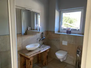 High quality holiday home with WiFi, fireplace & underfloor heating - Image 3
