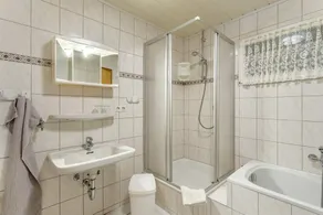 Apartamento 'Riedel Fronz' com vista para a montanha, terraço privado e acesso Wi-Fi - Image 4